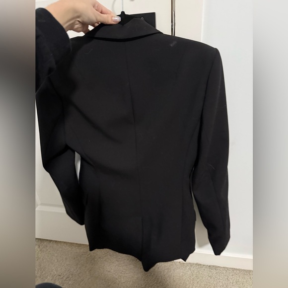 Zara Blazer - Picture 2 of 3